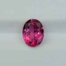 Natural pink tourmaline rubellite 2.34ct / Турмалин рубеллит - овал 10.11x7.79 мм, 2.34 карата